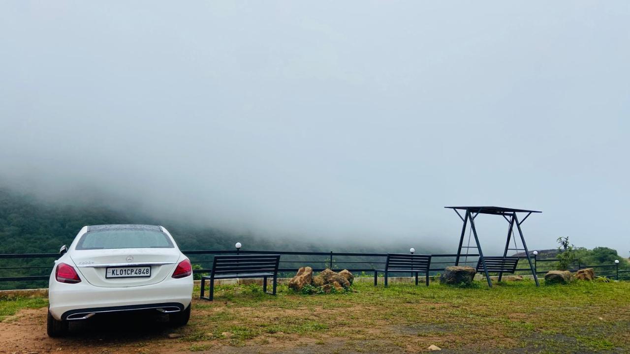 Hill Monk - Whispering Mist Hotel Vagamon Exterior photo